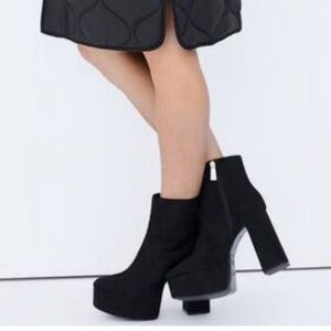Zara Suede Platform Boots